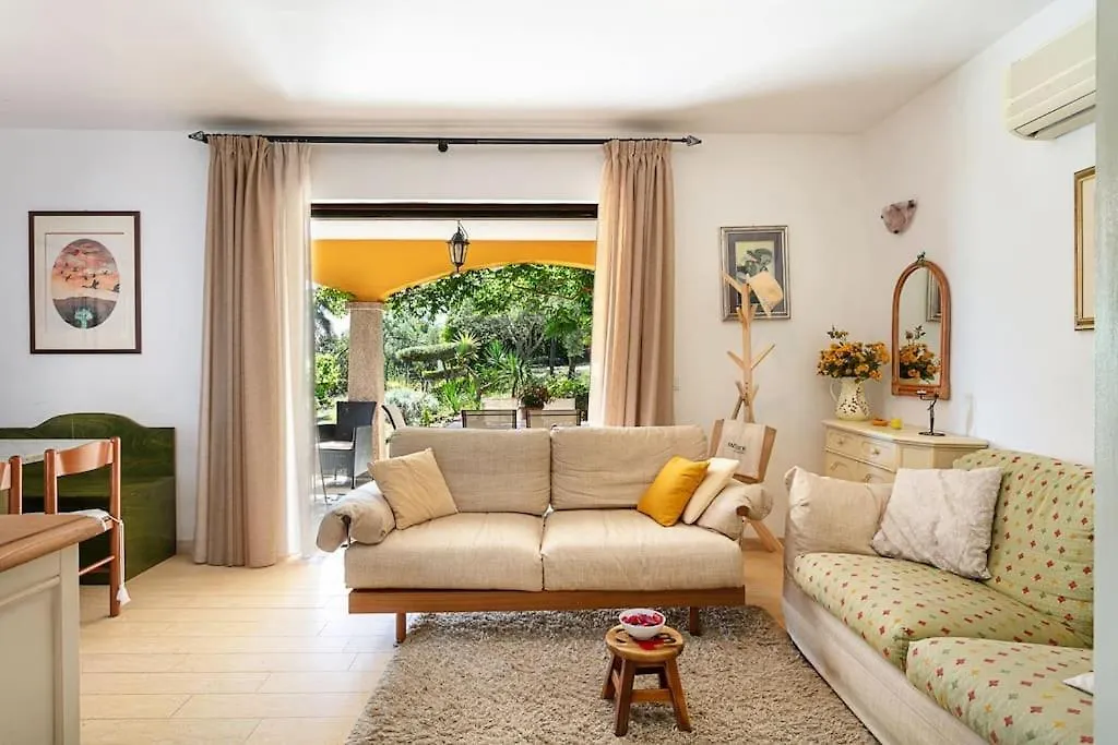 Villa Piera Sos Aranzos -Golfo Aranci Sea View- 피뚤론구