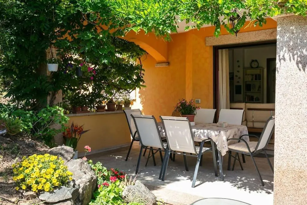 Villa Piera Sos Aranzos -Golfo Aranci Sea View- Pittulongu