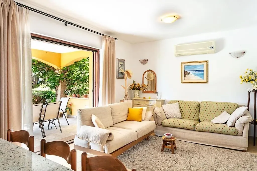 Villa Piera Sos Aranzos -Golfo Aranci Sea View- 피뚤론구